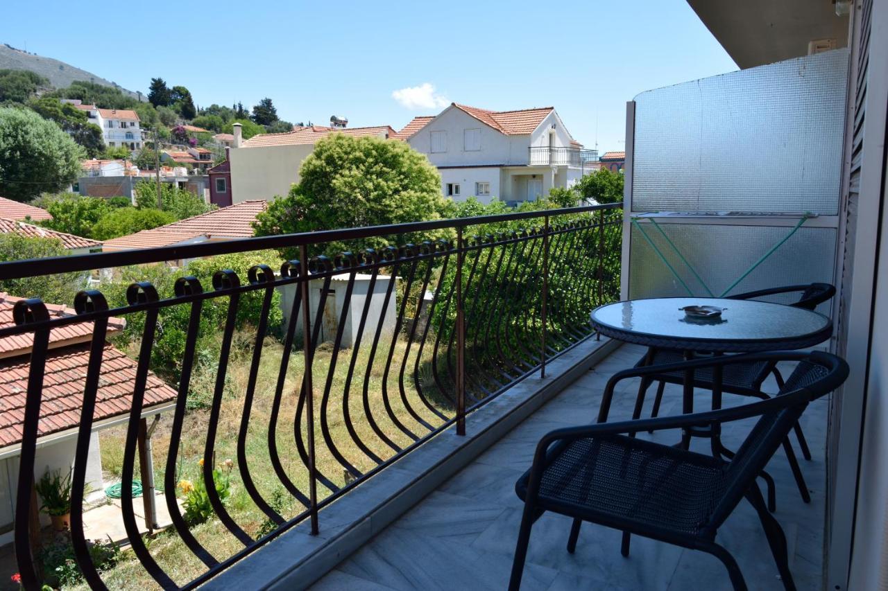 איה אפימיה Stamoulis Apartments מראה חיצוני תמונה