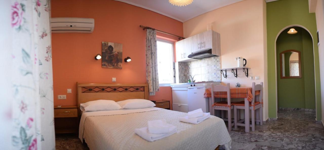 איה אפימיה Stamoulis Apartments מראה חיצוני תמונה