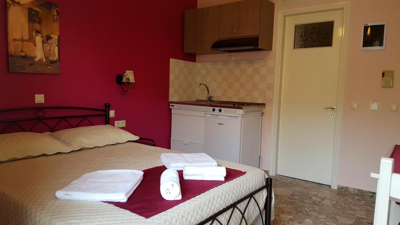 איה אפימיה Stamoulis Apartments מראה חיצוני תמונה